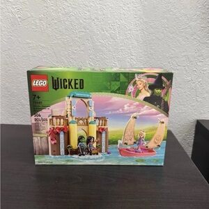 LEGO Wicked Building Set